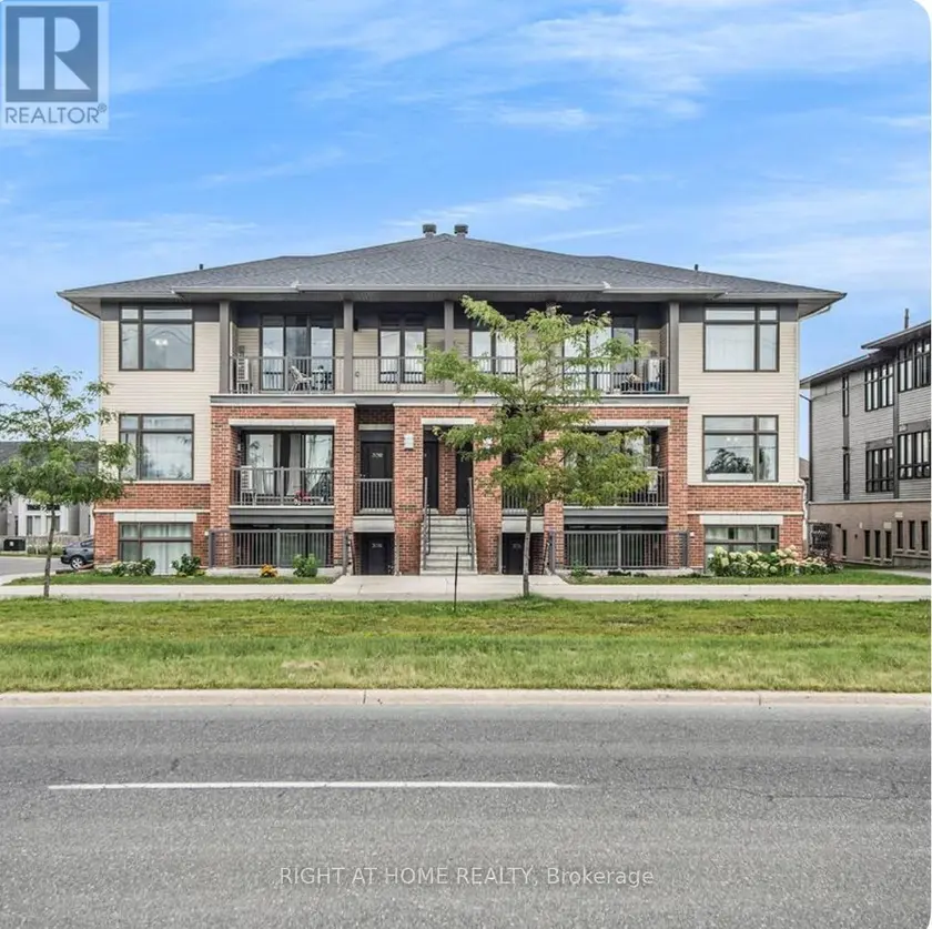 Townhouse at K - 30 JAGUAR PRIVATE, Ottawa
