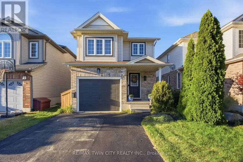 Detached at 39 Maitland St, Kitchener