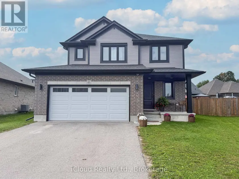 Detached at 15 CURREN CRESCENT, Tillsonburg