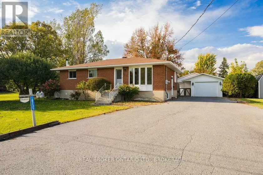 Detached at 18235 RENE STREET, South Glengarry