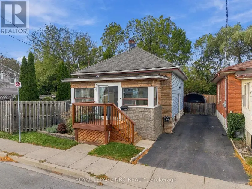 Detached at 4455 PARK STREET E, Niagara Falls