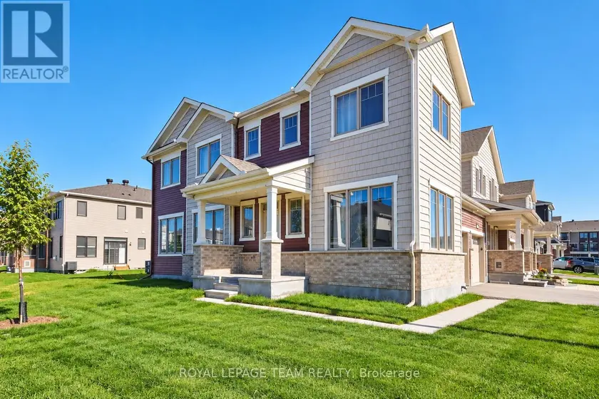 Townhouse at 221 MERAK WAY, Ottawa