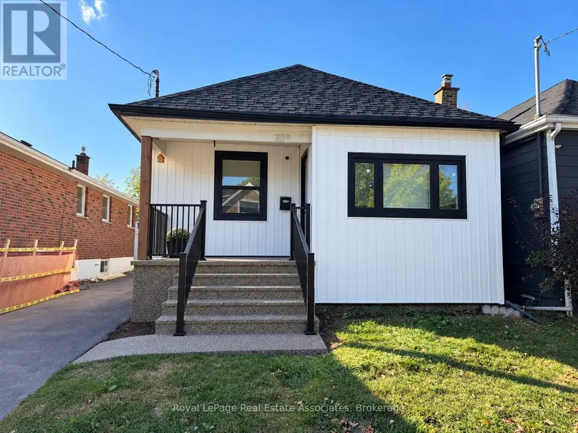 Detached at UPPER - 289 FAIRFIELD AVENUE, Hamilton