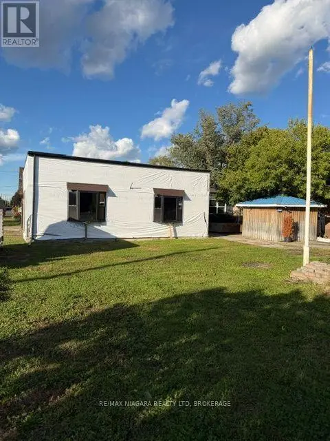 Detached at 60 LINCOLN STREET, Welland