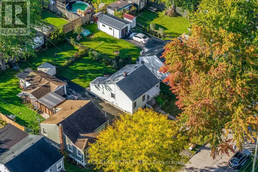 Detached at 13 HILDA STREET, St. Catharines