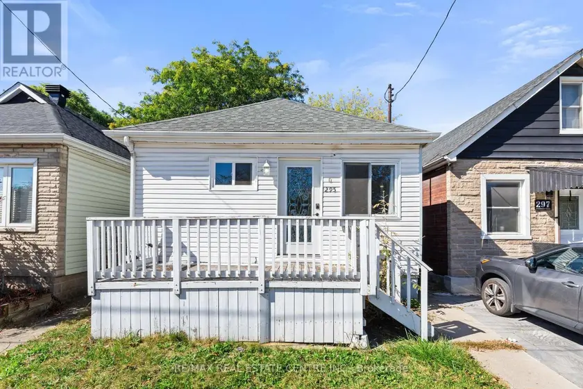 Detached at 295 STRATHEARN AVENUE, Hamilton