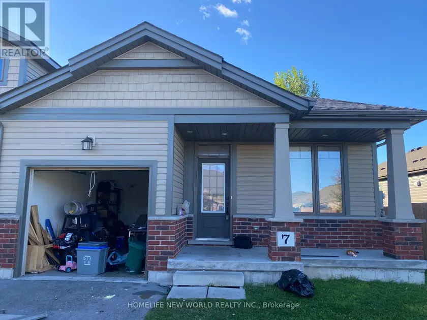 Townhouse at 7 ELLIS AVENUE, St. Catharines