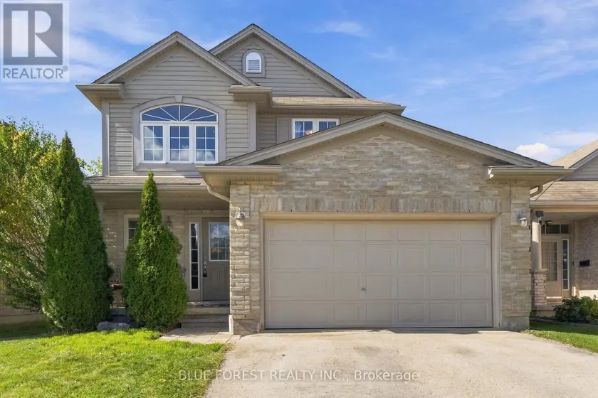 Detached at 3224 MEADOWGATE BOULEVARD, London South