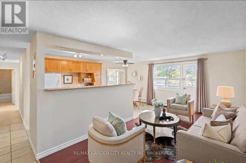 Apartment at 211 - 264 OAKDALE AVENUE, St. Catharines