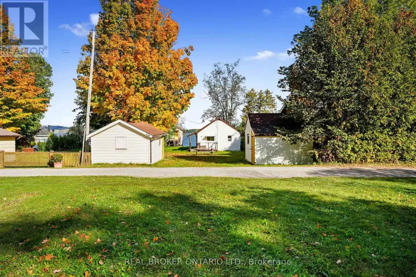 Detached at 5268 ORIOLE BEACH -180 ROAD, Hamilton Township
