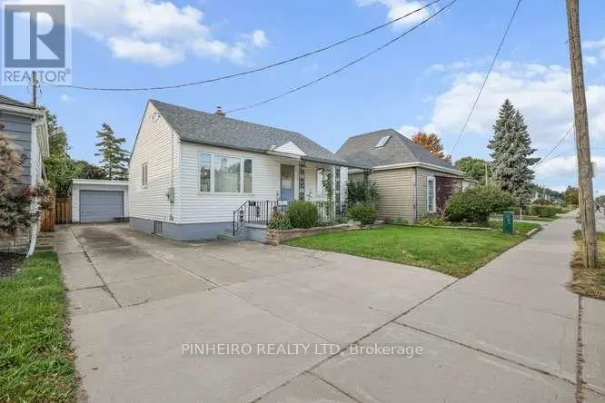 Detached at 1217 TRAFALGAR STREET, London East