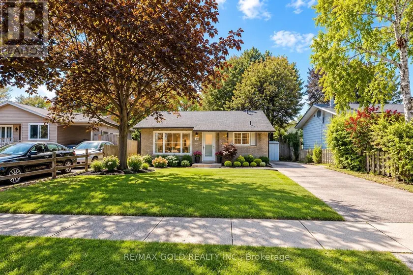 Detached at 85 WILLIAMSBURG ROAD, Kitchener