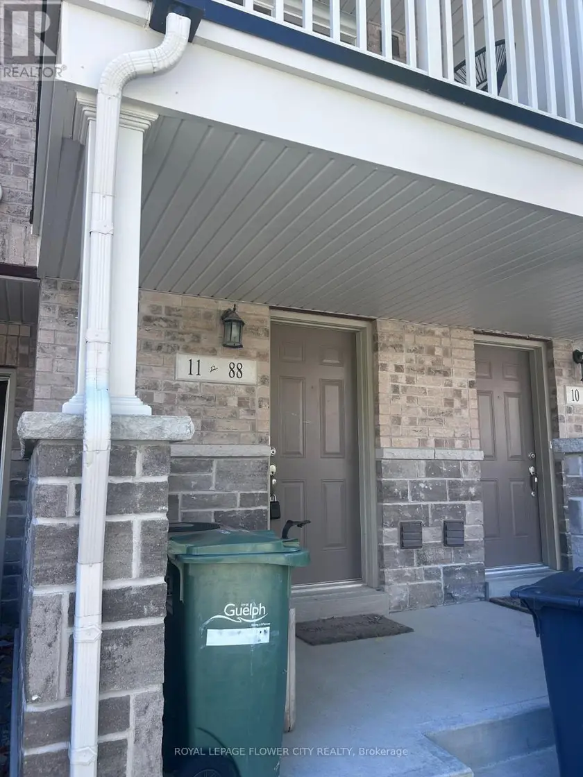Townhouse at 11 - 88 DE CORSO DRIVE, Guelph