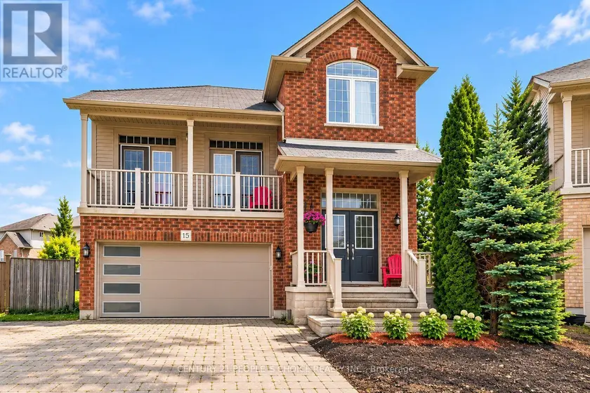 Detached at 15 - 400 SKYLINE AVENUE, London North