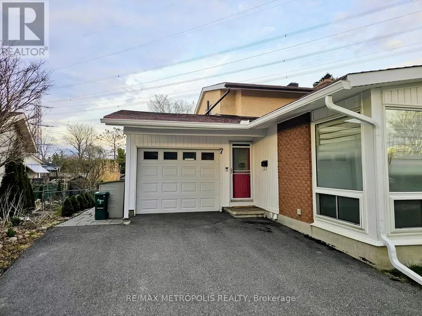 Semi-Detached/Link at BSMT - 7 MEDHURST DRIVE, Ottawa