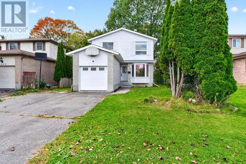 Detached at 1096 WILLOWOOD DRIVE, Kingston