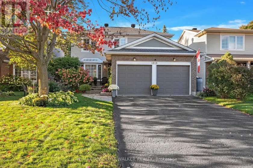 Detached at 1919 HEATHERWOOD DRIVE, Ottawa