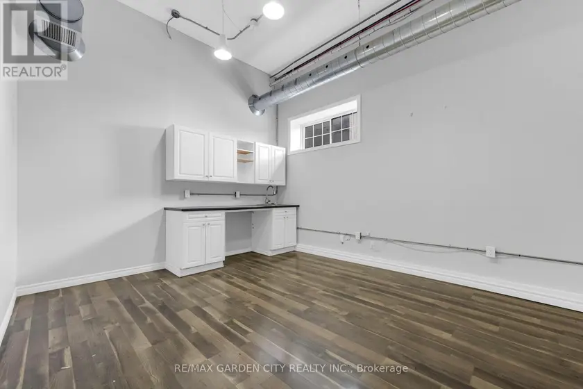 Other at 9B - 16 MYRTLE AVENUE, Hamilton