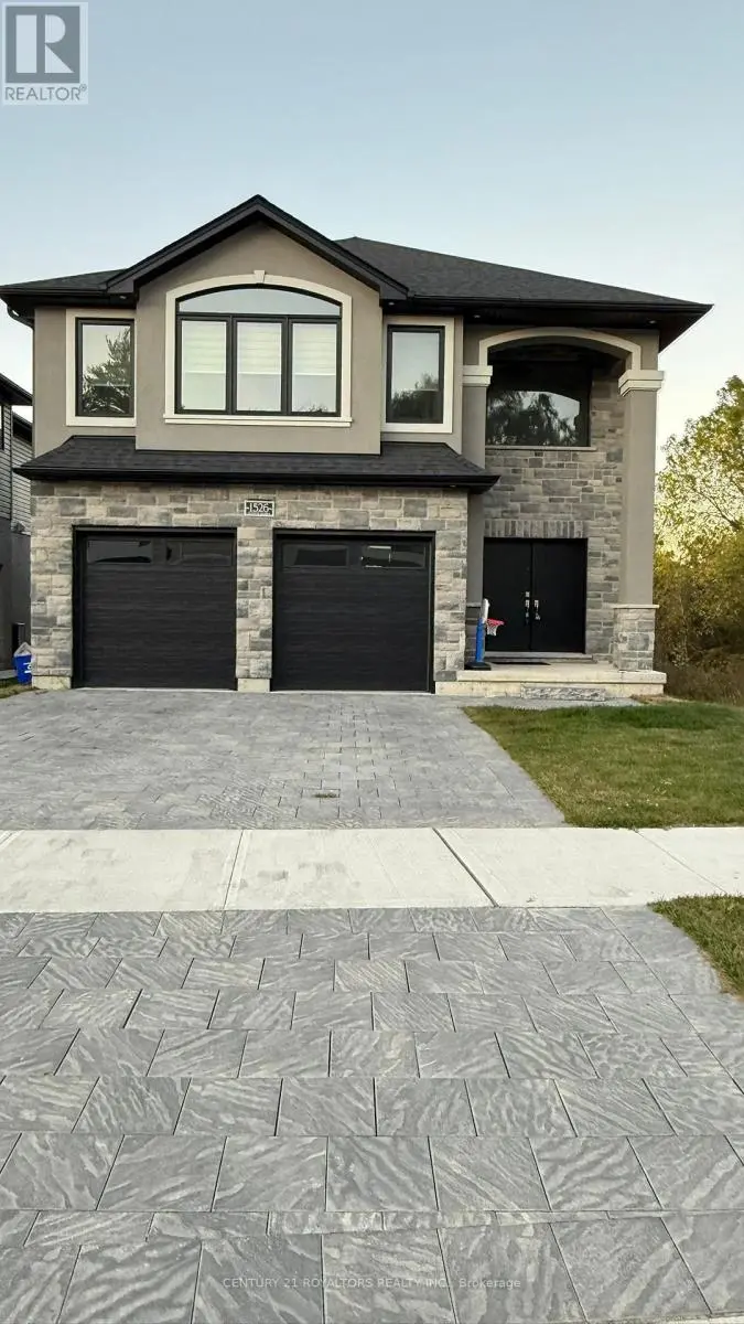 Detached at 1526 CHICKADEE TRAIL, London South