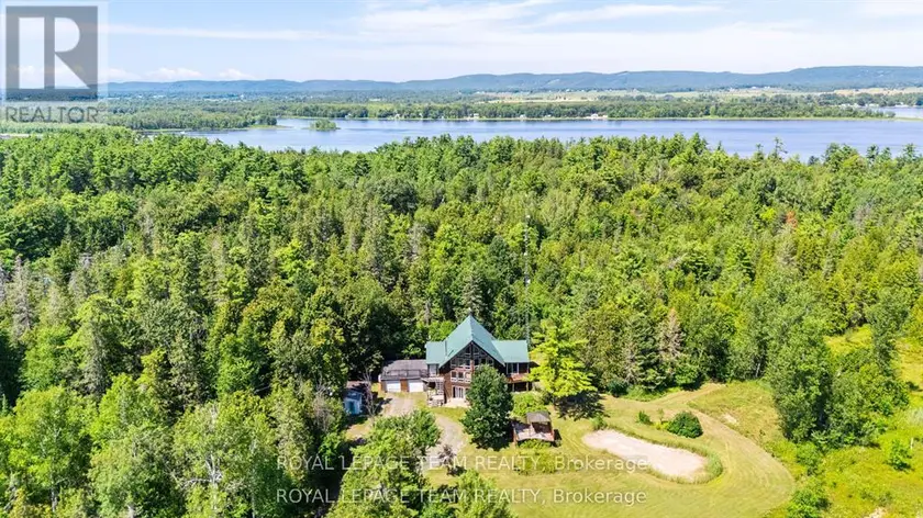 Detached at 4984 DUNROBIN ROAD, Ottawa