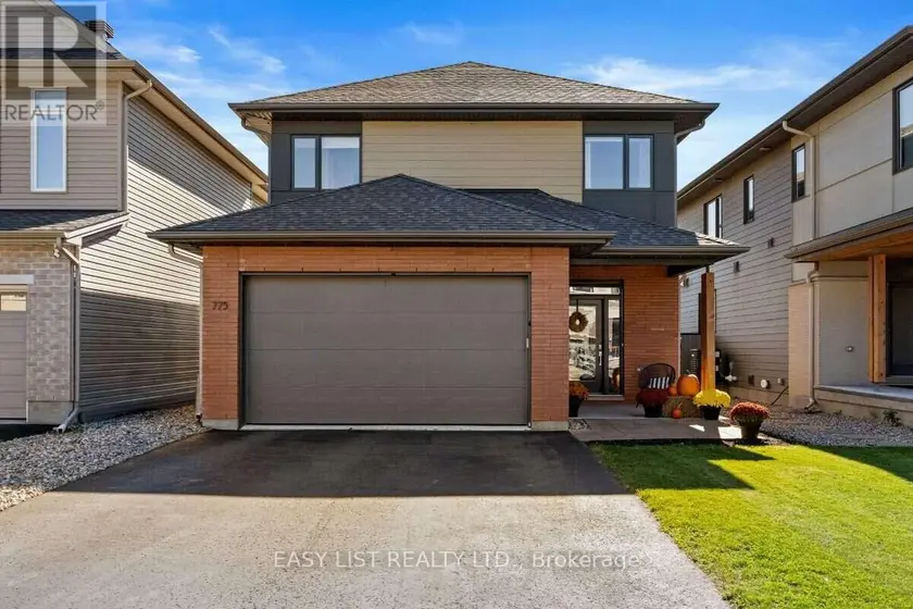 Detached at 775 CARNELIAN CRESCENT, Ottawa