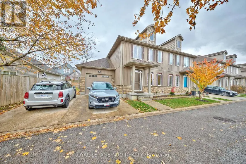 Townhouse at 5 - 608 SIMCOE STREET, Niagara-on-the-Lake