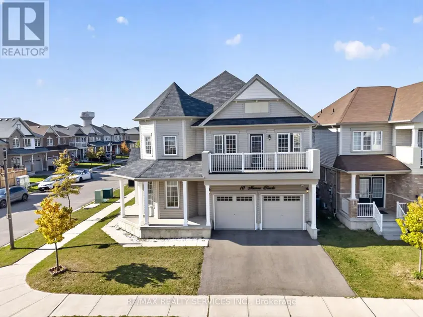 Detached at 10 MUNRO CIRCLE, Brantford