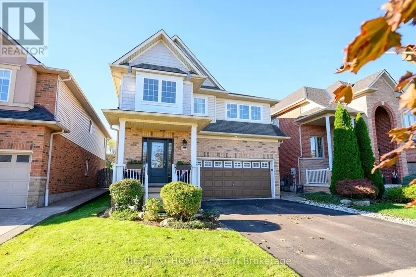 Detached at 54 VINIFERA DRIVE, Grimsby