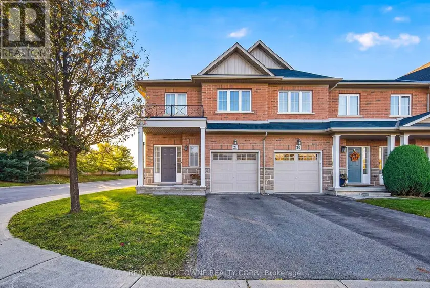 Townhouse at 21 - 170 PALACEBEACH TRAIL, Hamilton