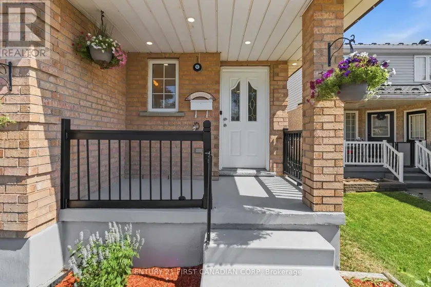 Detached at 77 WATT STREET, Guelph