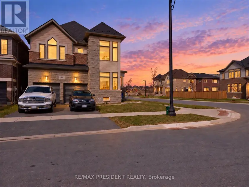 Detached at 44 PLAYER DRIVE, Erin