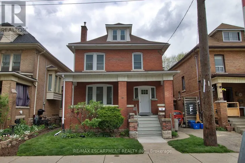 Detached at 2 - 70 SPADINA AVENUE, Hamilton