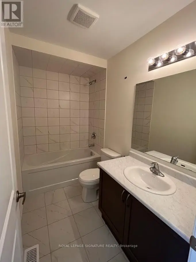 Townhouse at 175 SONOMA LANE, Hamilton