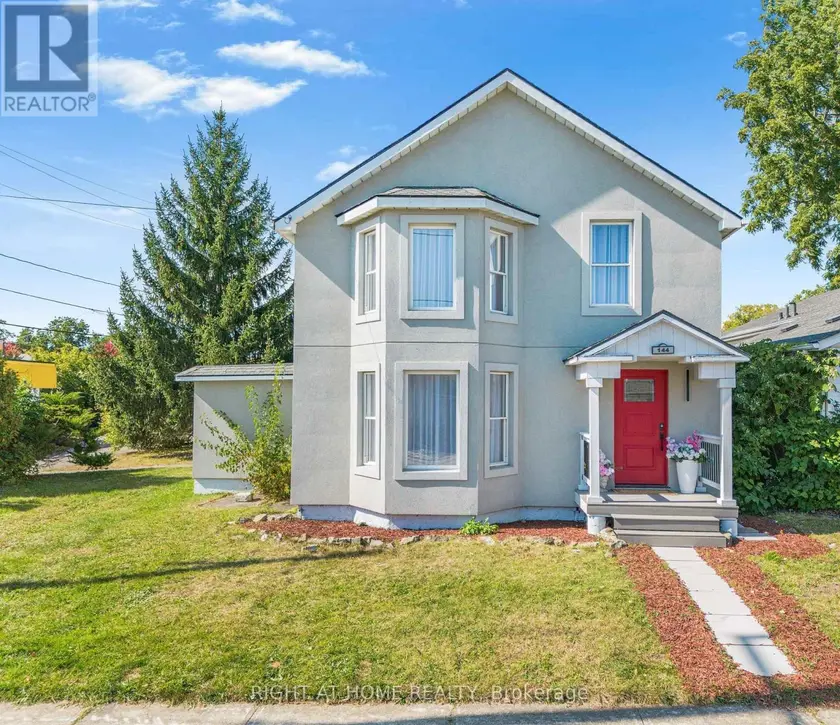 Detached at 144 WATERLOO STREET, Fort Erie