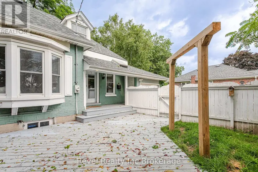 Detached at 126 HURON STREET, Woodstock