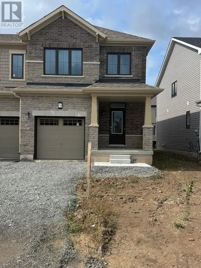 Townhouse at 19 LEMON AVENUE, Thorold