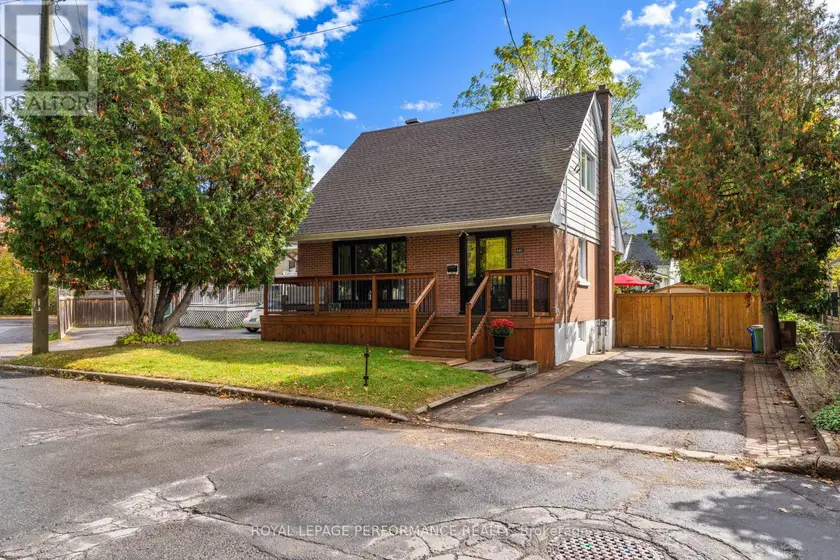 Detached at 340 ST-DENIS STREET, Ottawa