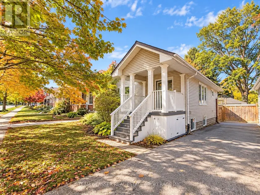 Detached at 676 EMERY STREET E, London South