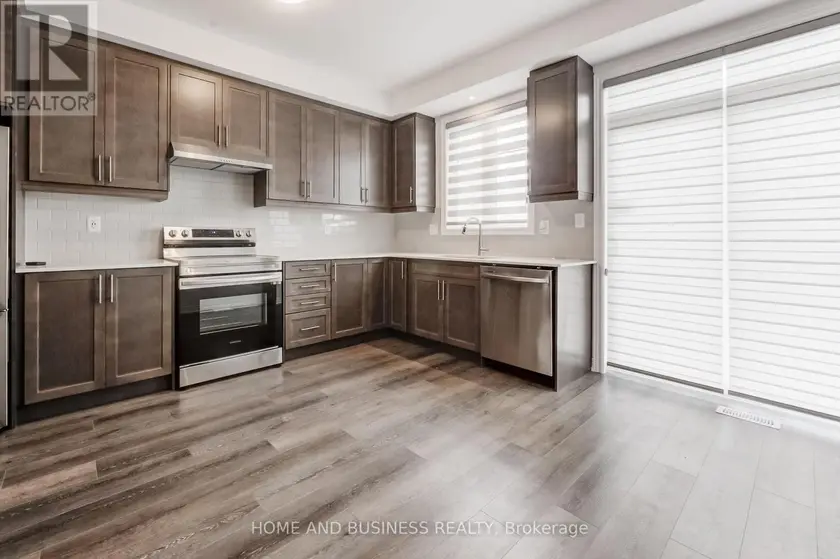 Townhouse at 36 - 120 COURT DRIVE, Brant