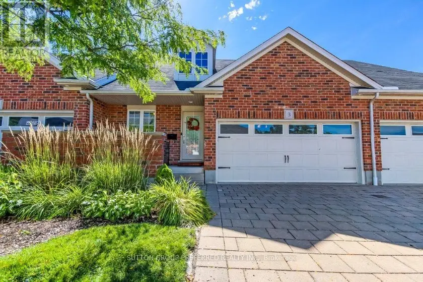 Townhouse at 3 - 464 COMMISSIONERS ROAD W, London South