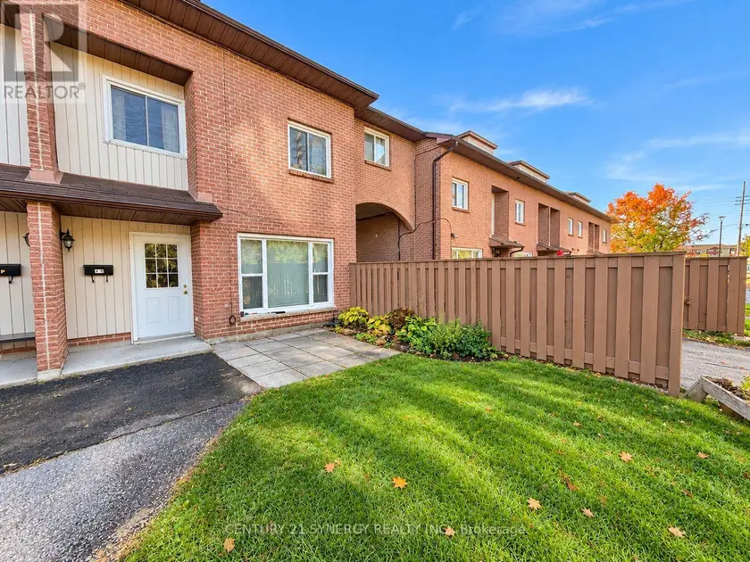 Townhouse at UNIT \"O\" - 4 PEARL STREET, Smiths Falls