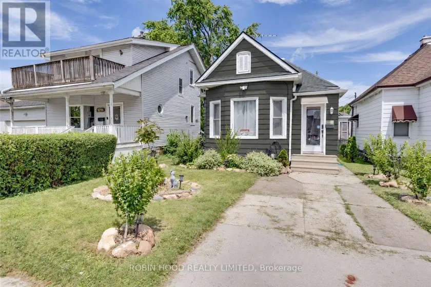 Detached at 1108 ASSUMPTION STREET, Windsor