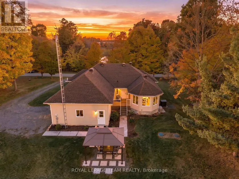 Detached at 988 RIVER ROAD, North Grenville