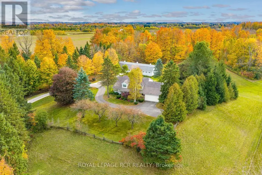 Detached at 333070 7TH LINE, Amaranth