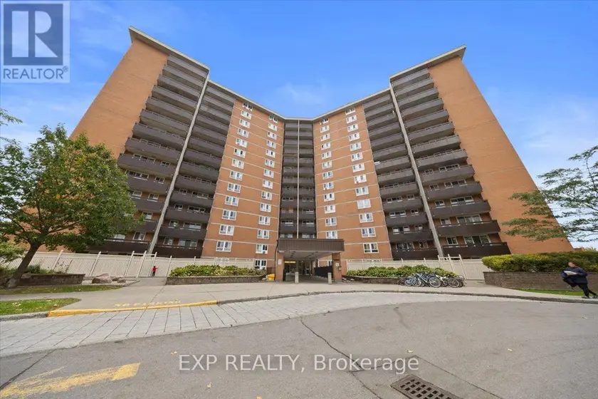 Apartment at 1517 - 2000 JASMINE CRESCENT, Ottawa
