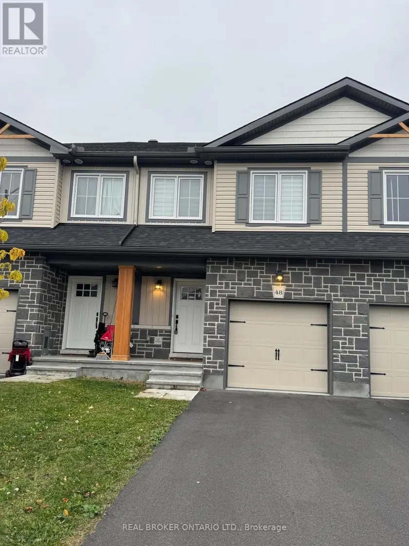 Townhouse at 48 STAPLES BOULEVARD, Smiths Falls