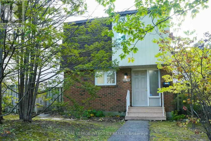 Townhouse at 90 - 3270 SOUTHGATE ROAD, Ottawa