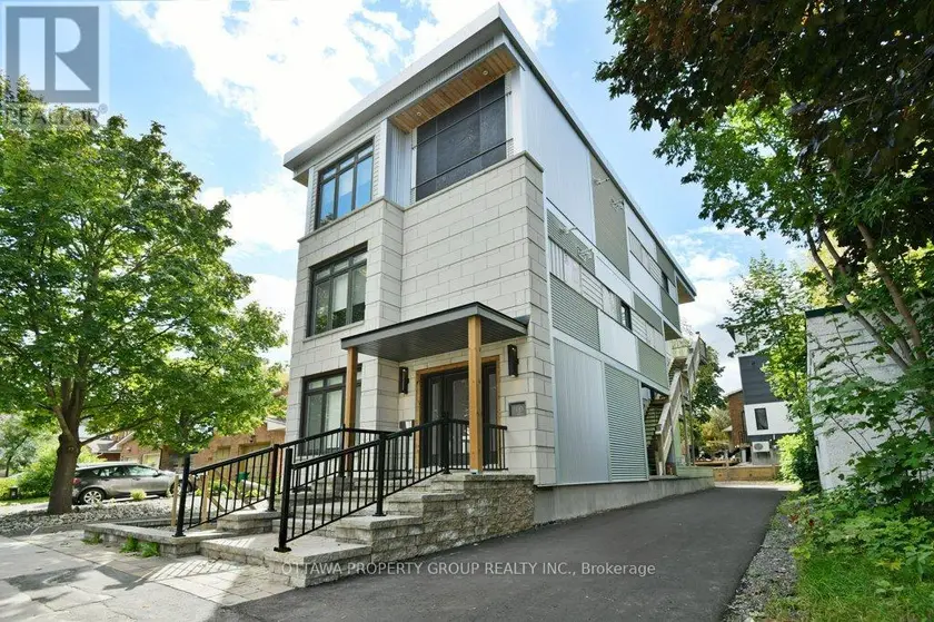 Multiplex at 10 CHESTNUT STREET, Ottawa