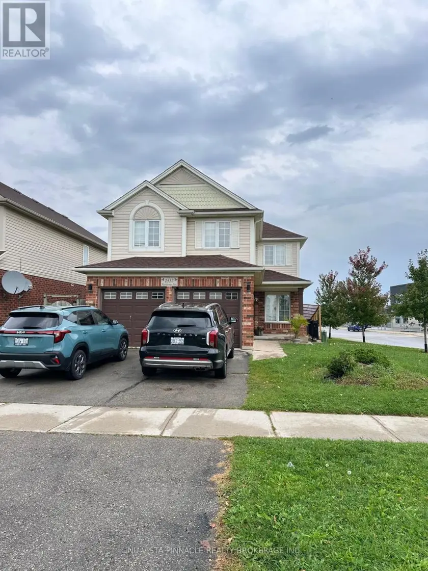 Detached at 2537 (UPPER) MEADOWGATE BOULEVARD, London South