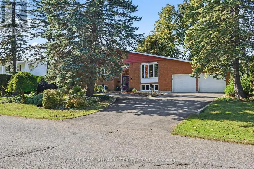 Detached at 26 WHIPPOORWILL DRIVE, Ottawa
